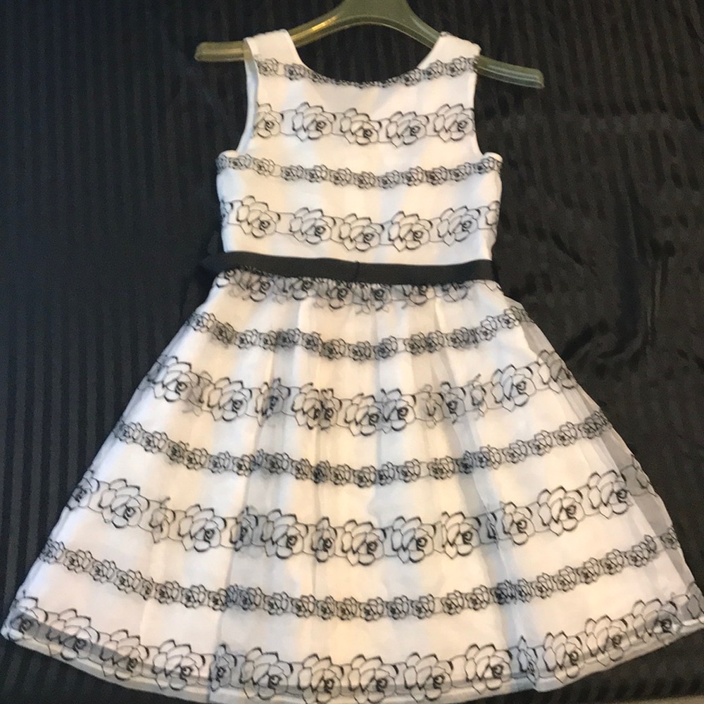 Girls B&W dress